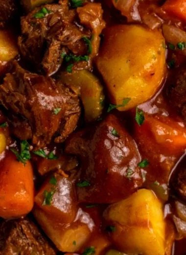 Delicious crock pot beef stew filled with vegetables and tender meat