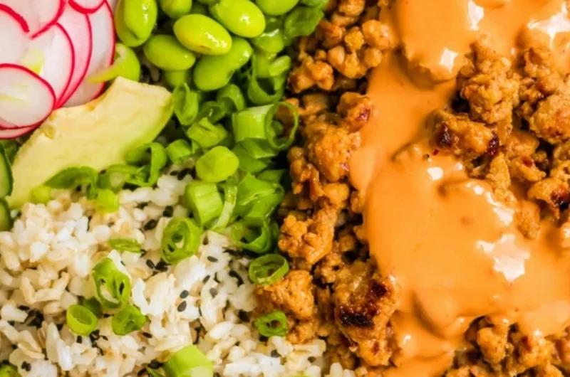 Bang Bang Ground Turkey Rice Bowl with fresh vegetables and rice