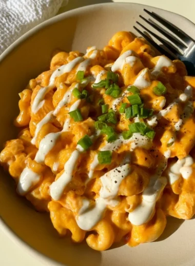 High Protein Buffalo Chicken Pasta with 46g protein per serving